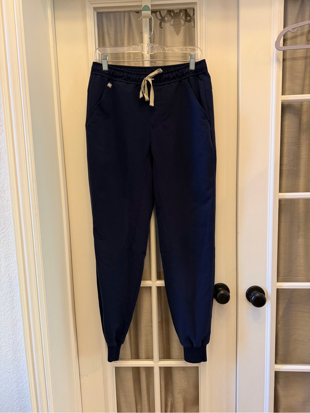 SMALL/SHORT Men’s Navy Tansen Joggers EUC